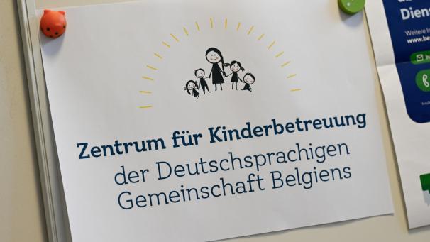 <p>Mit dem Start für das Zentrum der Deutschsprachigen Gemeinschaft für Kinderbetreuung sind umfangreiche organisatorische Änderungen für das Personal einhergegangen.</p>