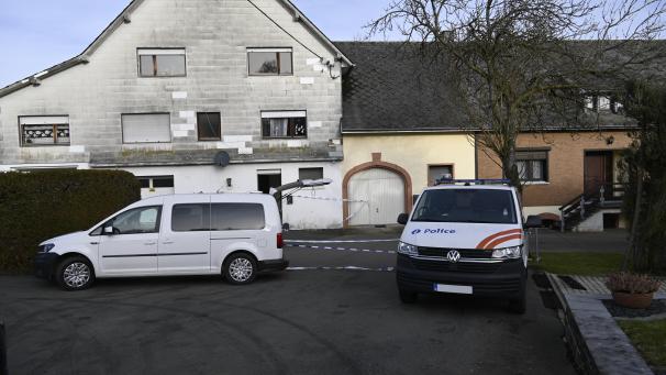 <p>Am Donnerstagmorgen soll es in diesem Privathaus in St.Vith zu der körperlichen Auseinandersetzung zwischen fünf Beteiligten gekommen sein.</p>