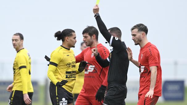 <p>Die Gelbe Karte schmälerte seine Leistung nicht: Malik Filali (Zweiter von links) hatte großen Anteil am Heimsieg gegen Habay.</p>
