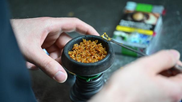 <p>Der belgische Zoll fand tonnenweise Shishatabak.</p>