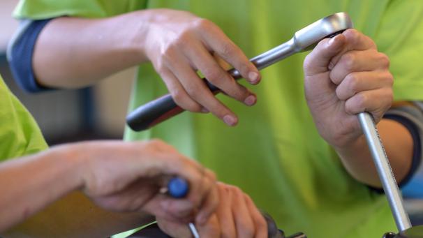 <p>Schüler schnuppern in Betriebe rein.</p>