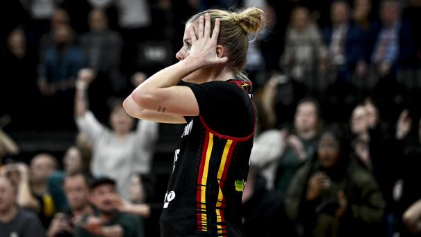 <p>Enttäuschung pur: Julie Vanloo und die „Belgian Cats“ unterlagen in letzter Sekunde gegen die USA mit 79:81.</p>
