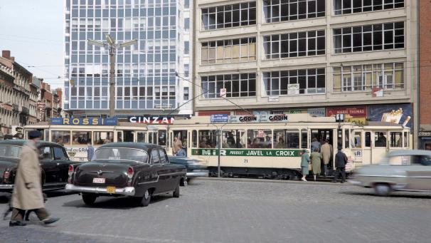 <p>Aufnahme des Boulevard d´Avroy aus der Kollektion von Jean-Philippe Dheure</p>
