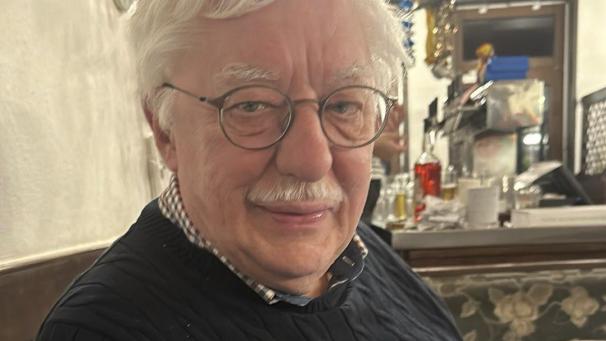 <p>Dr. Günter Beyer</p>