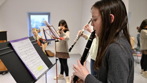 <p>Groß und Klein musizierten am vergangenen Wochenende beim „EU-Music Workshop“ an der Musikakademie in Eupen</p>