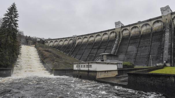 <p>Das wallonische Parlament hat einem Gesetzentwurf zugestimmt, der in Sachen Sicherheit und Verwaltung der Talsperren einen gesetzlichen Rahmen steckt.</p>