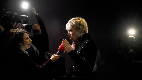 <p>Mustii hält für Belgien beim ESC die Fahne hoch.</p>