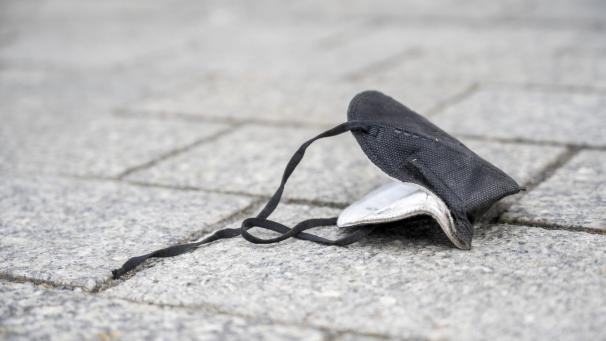 <p>Das Eupener Strafgericht hat 16 von 18 Angeklagte wegen ihrer Teilnahme an einem „Corona-Spaziergang“ in St.Vith verurteilt.</p>