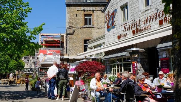 <p>Für die anstehende touristische Saison fehlt es in vielen Städten der Provinz Luxemburg an Personal.</p>