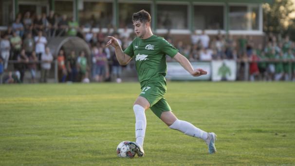 <p>Christian Johanns schlug die entscheidende Ecke zum 1:0 durch Lemaire. Amel bezwang Emmels.</p>