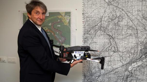 <p>Jean-Noël Martel ist seit Jahresbeginn Leiter der Polizeizone Stavelot-Malmedy. Beim Laetare in Stavelot wird die Polizei erstmals eine Drohne einsetzen.</p>