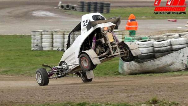 <p>Jordan Genten tritt 2024 in der Senior-Klasse der belgischen Cross-Car-Meisterschaft an.</p>