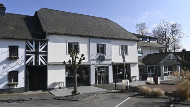 <p>Das Hotel-Restaurant Amel-Mitte wird am 1. September schließen und soll dann nach dem Wunsch von Inhaber Horst Mertes in andere Hände übergehen.</p>