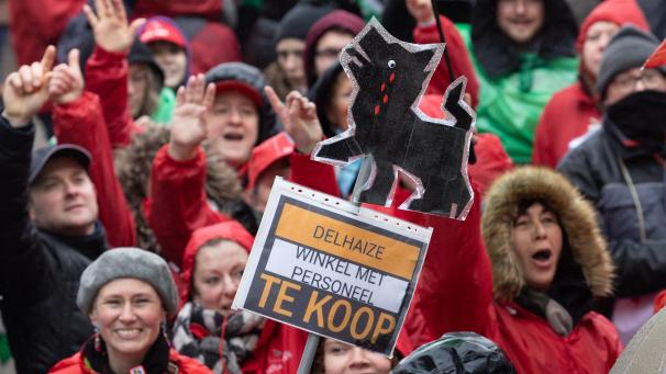 <p>Nach der Ankündigung durch die Delhaize-Direktion, 128 Niederlassungen an Franchisenehmer zu übergeben, tobte monatelang ein Arbeitskampf.</p>