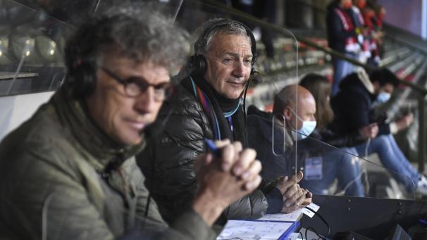 <p>Eddy Snelders war nicht nur am Ball, sondern auch am Mikrofon aktiv.</p>