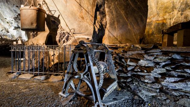 <p>Viele Besucher kommen nicht einmal, sondern mehrmals zum Schieferstollen. 2023 wurde erstmals die Grenze von 12.500 Besuchern «geknackt».</p>