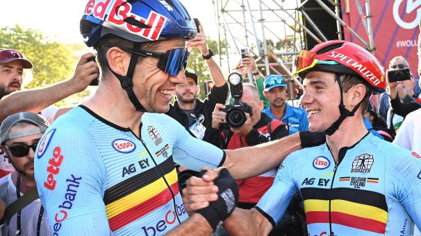 <p>Topstars unter sich: Wout van Aert und Remco Evenepoel.</p>