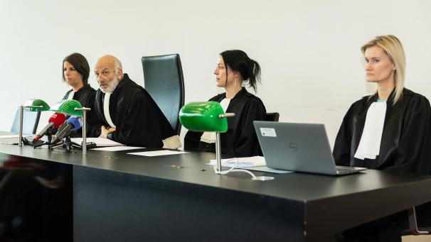 <p>Gerichtspräsident Jan Van Den Berghe bei der Verlesung des Urteils.</p>