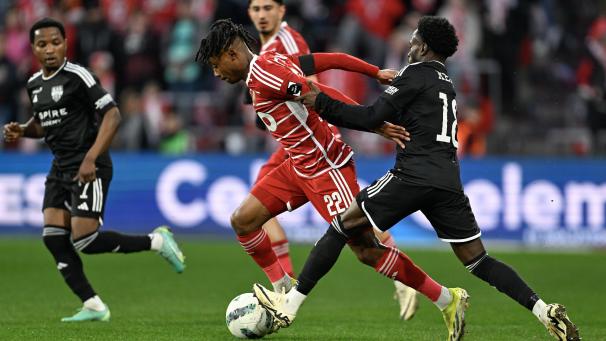 <p>PHOTONEWS_11082300-024</p>