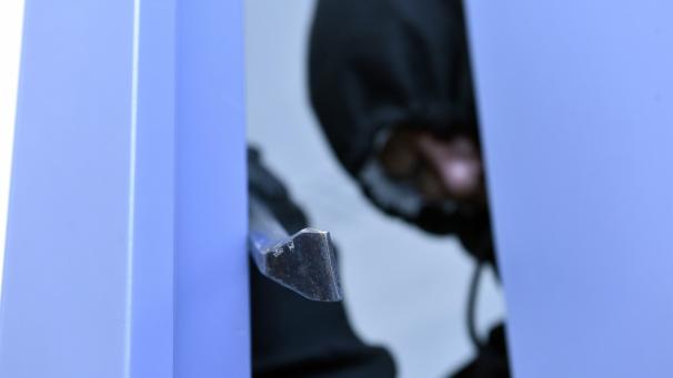 <p>In Born und Recht wurden am Freitag erneut Einbrüche verübt.</p>