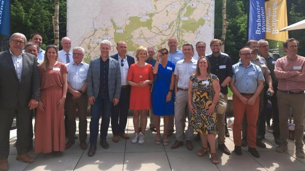 <p>Am 07. Juni 2023 startete in Hoeilaart eine Kampagne zur Anerkennung als Nationalpark. Im Oktober 2023 wurden die „Brabantse Wouden“ als Naturpark anerkannt.</p>