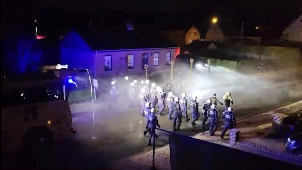 <p>Die Polizei war am Sonntag stark gefordert.</p>