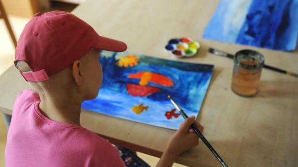 <p>Ab 2027 soll es in Belgien noch drei spezialisierte Kliniken für an Krebs erkrankte Kinder geben.</p>