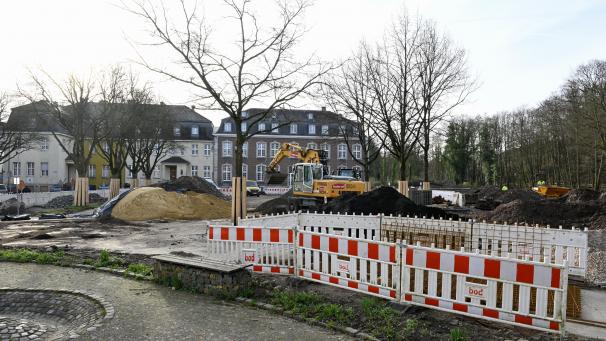 <p>Noch ist der künftige Scheiblerpark eine einzige Baustelle, doch nach Fertigstellung wird er ein schönes Fleckchen Grün im Herzen der Unterstadt sein.</p>