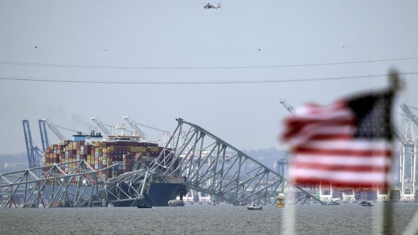 <p>Ein Containerschiff hat die Francis Scott Key Bridge zum Einsturz gebracht.</p>