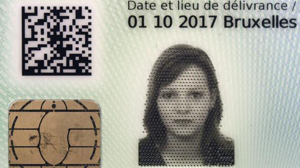 <p>Die fünf Eifelgemeinden gehören nicht zu den Kommunen, die ihren Bürgern künftig die Möglichkeit anbieten, Passfotos im Rathaus anzufertigen.</p>