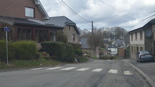 <p>An der Weywertzer Brunnenstraße werden in diesem Jahr Straßenarbeiten durchgeführt.</p>