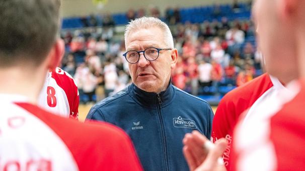 <p>Trainer Jean-Luc Grandjean</p>