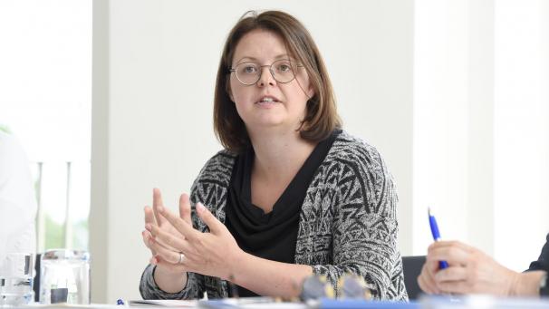 <p>Anna Stuers ist die ständige Sekretärin des Bürgerdialogs.</p>