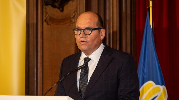 <p>Philippe Close äußerte sich in einem Interview zu der Drogen- und Gewaltproblematik in der Hauptstadt.</p>