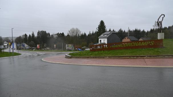 <p>In Francorchamps wird zwei Jahre lang gebuddelt. Foto: Arno Colaris</p>