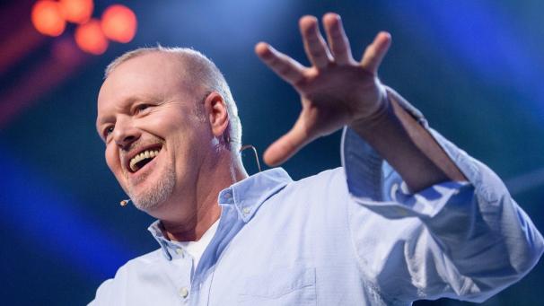 <p>Entertainer Stefan Raab spricht im Jahr 2017 bei der Eröffnung vom Unternehmensgründer- und Investorentreffen Bits &amp; Pretzels.</p>