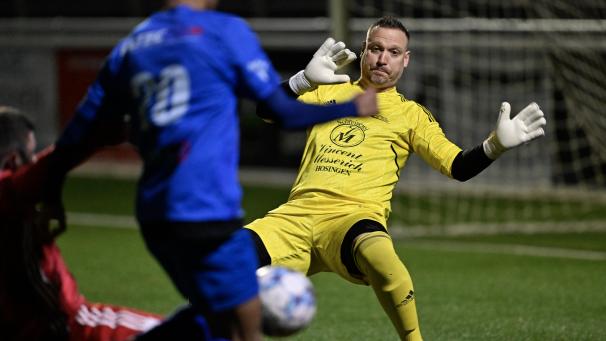 <p>Torwart-Routinier Mario Seffer und seine Rapidler eröffnen den drittletzten Spieltag in den Provinzklassen gegen „TWWF“.</p>