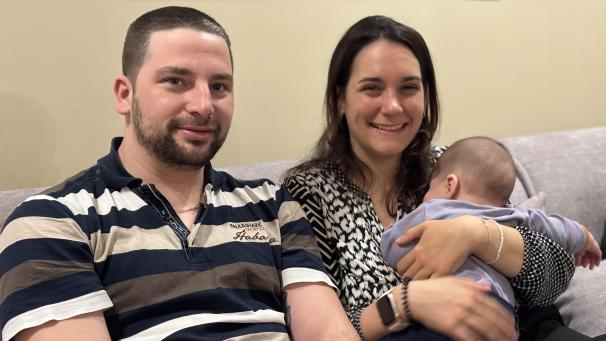 <p>Cedric Scholl und Yvonne Heess möchten dem kleinen Luc ein möglichst normales Leben ermöglichen. Anderen Eltern wollen sie Mut machen.</p>