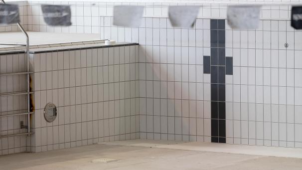 <p>Am Montag lag den Gemeindeverantwortlichen noch kein Angebot zur Behebung des Fliesenschadens vor.</p>