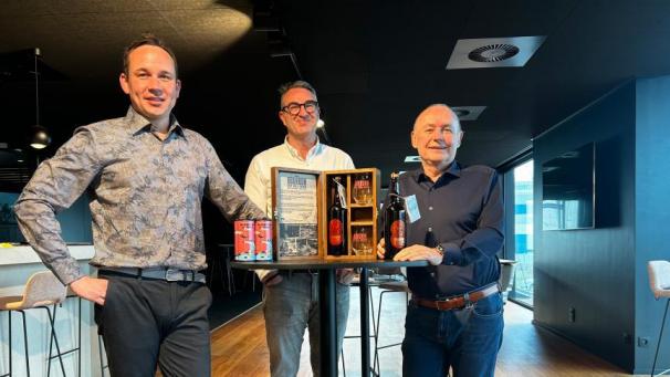 <p>Die Köpfe hinter dem Bier sind sehr stolz auf ihre Kreation.</p>