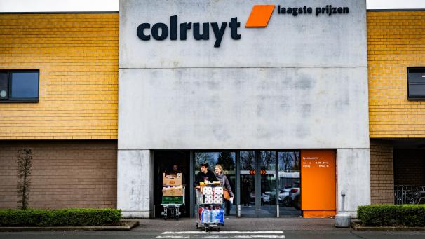 <p>Ein Blick auf die Colruyt-Filiale in Halle</p>