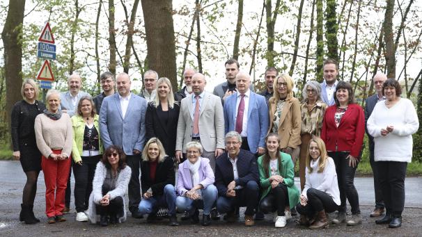 <p>Die 25 Kandidaten, die sich am 9. Juni zur PDG-Wahl stellen.</p>