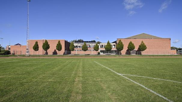 <p>Was wird aus dem Sportkomplex am Stockbergerweg? Diese Frage stellt sich nicht erst seit gestern.</p>