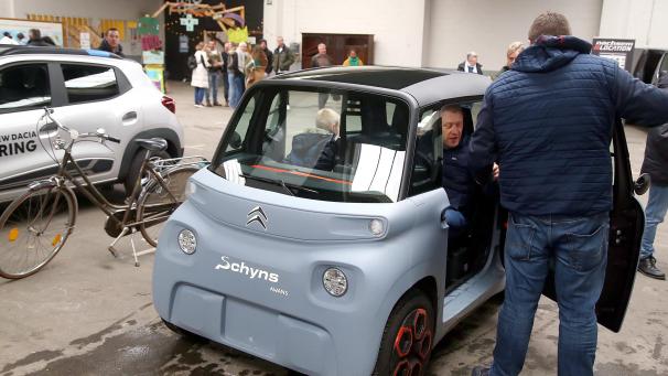 <p>Die Mikro-Fahrzeuge wurden häufig getestet.</p>