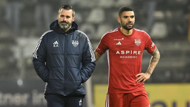 <p>Victor Palsson (links) wurde nach dem Spiel deutlich.</p>