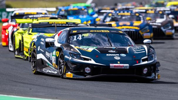 <p>Ferrari-Sieg durch Jack Aitken in der DTM.</p>