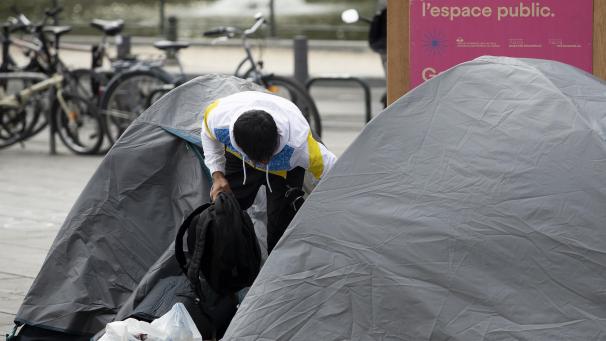 <p>Im September 2023 hatten rund 80 Asylsuchende auf dem Brüsseler Flagey-Platz ihre Zelte aufgeschlagen.</p>
