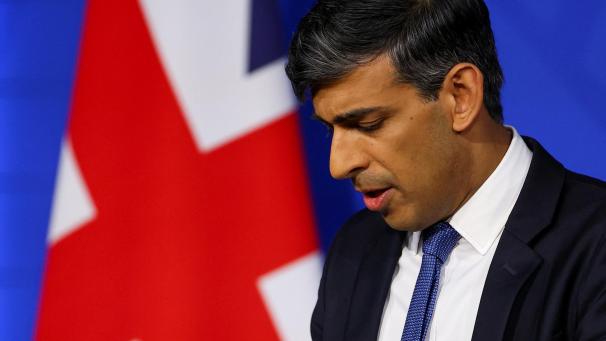 <p>Premierminister Rishi Sunak spricht während einer Pressekonferenz in der Downing Street.</p>