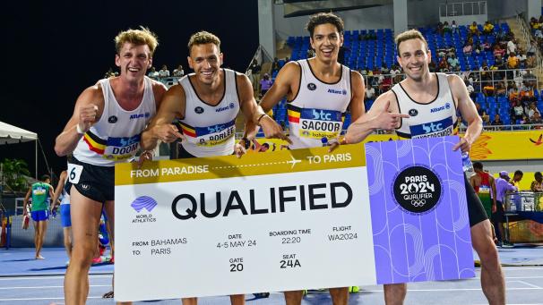 <p>Olympia, wir sind dabei. Die „Tornados“ freuen sich auf ihren Start in Paris über die 4x400 Meter.</p>