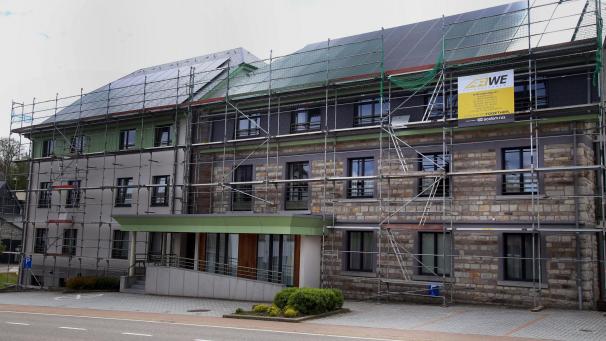 <p>Das Seniorenheim und die angrenzenden Seniorenresidenzen wurden eingerüstet.</p>